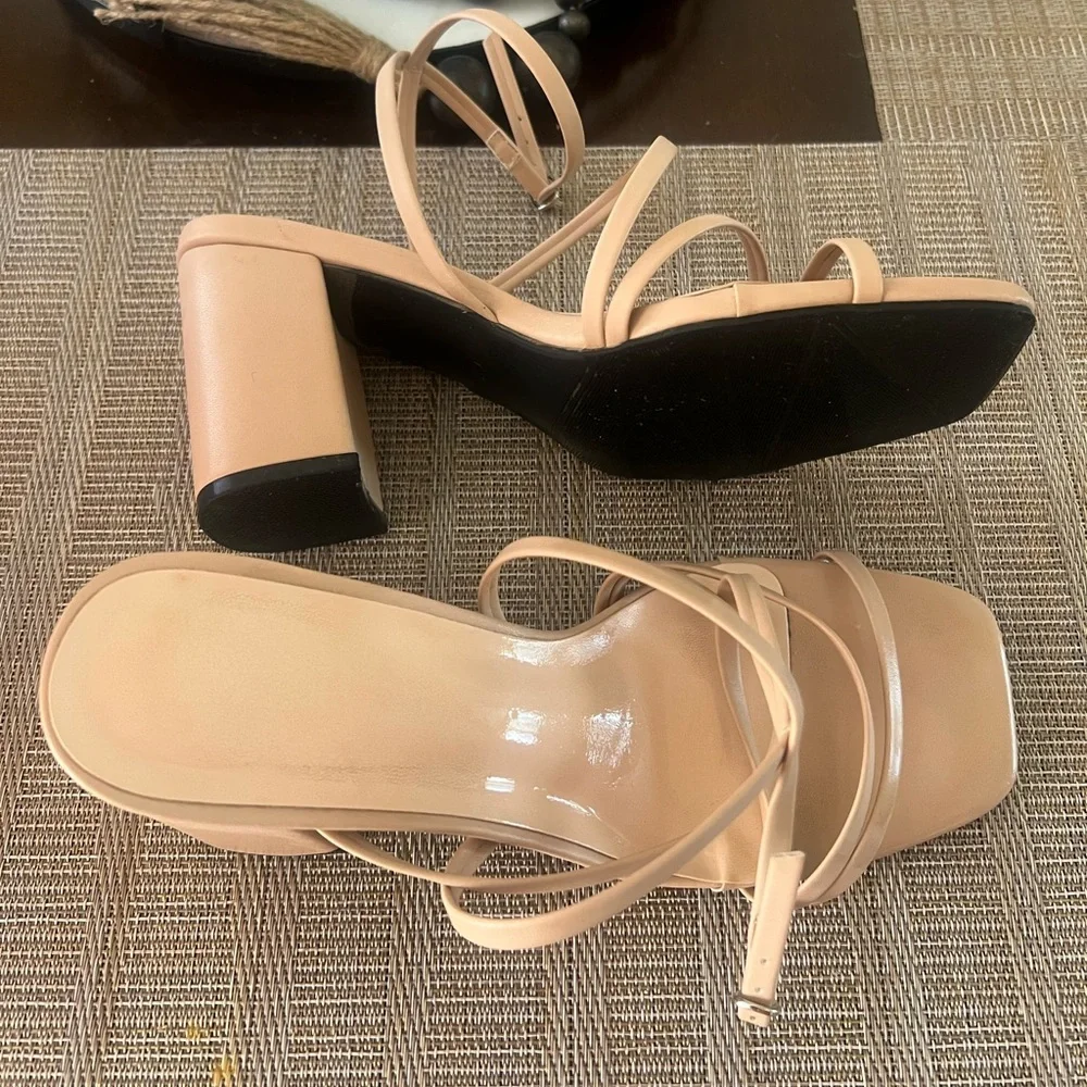 Azazie-ANKLE STRAP BLOCK HEEL SANDALS - Picture 5 of 9
